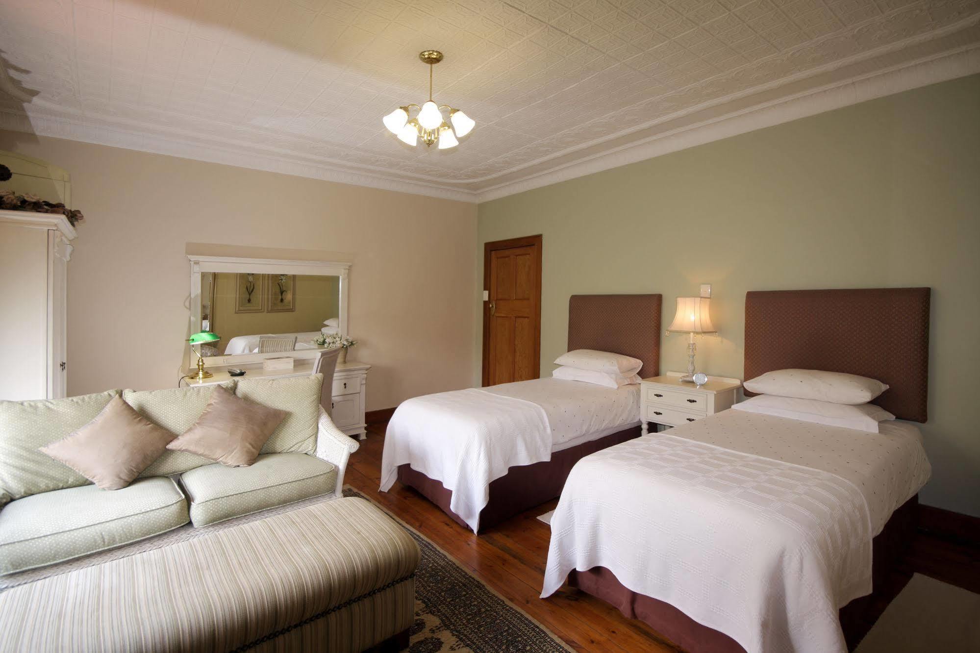 Shani Guest House Brooklyn  Bagian luar foto